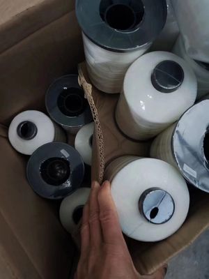 Calçados de costura Fios de costura de alta resistência 210D/3 Fios de poliéster de alta tenacidade 40