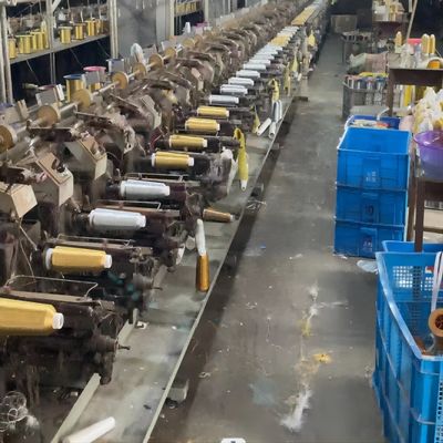125 g de peso líquido Fios metálicos para costura em fios de bordado de máquinas de ouro e prata