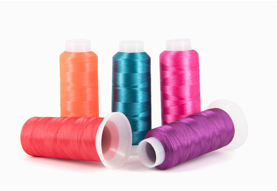 4000 Yard 120D/2 Filamentos de poliéster para bordados