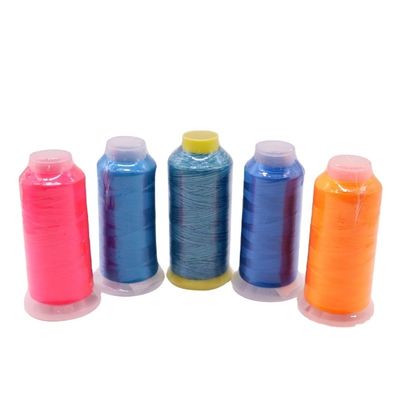 4000 Yard 120D/2 Filamento de bordado para bordado em máquina 100% de roupas de poliéster