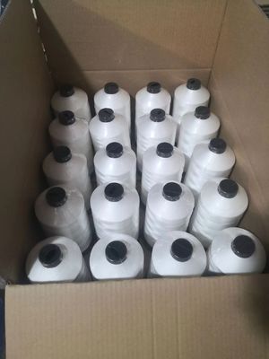 Tempo de produção de amostras rápidas 210d/3 Fios de costura de poliéster branco para máquina de coberturas