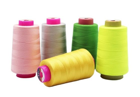 1100 cores 100% fio de costura de poliéster com alta resistência à temperatura