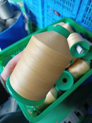 Fios de costura corados tex 70 de alta tenacidade 100% poliéster ligado 450 kg