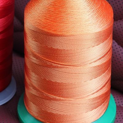 Material cônico Fios de costura de plástico Tex45 120D/3 Fios de ligação de nylon para alta resistência