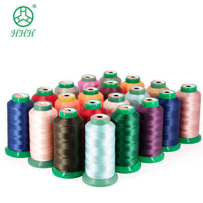 Fios de poliéster de costura 210d de 3 camadas de nylon de alta tenacidade para desempenho de costura de força