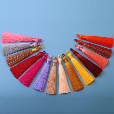 Cor Antistática Tintada com Pincel 8cm Frange de Fenda de Seda Chave de Chave para Decoração de Saco de Festa