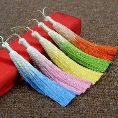Cor Antistática Tintada com Pincel 8cm Frange de Fenda de Seda Chave de Chave para Decoração de Saco de Festa