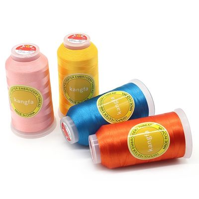 4000 Yard 120d/2 Poliéster 100% Lot Stock Endereço de costura de bordados industriais para máquina de bordados