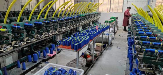 OEM ODM aceito 100% fio de costura de poliéster espumado 40/2 3300yard TKT120 para tricô