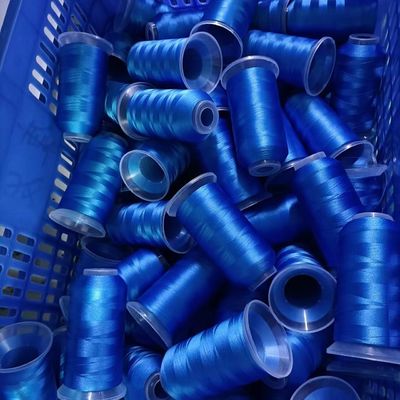4000y 75d 120d/2 Madeira Industrial Fios de bordado de poliéster para máquina de bordado