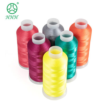 Aceitação de OEM ODM 120D/2 Viscose Rayon Embroidery Thread com Cone de Plástico